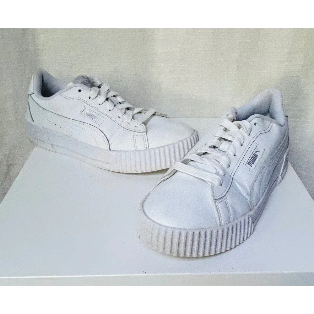 Puma Carina L White Leather Platform Sneakers Womens 8.5 Low Top 384631-02